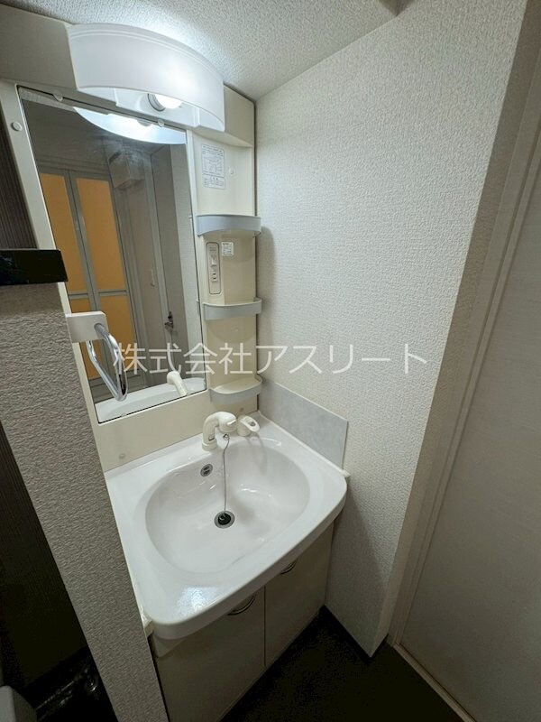 箱崎駅 徒歩3分 7階の物件内観写真