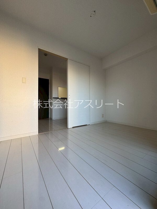 箱崎駅 徒歩3分 7階の物件内観写真