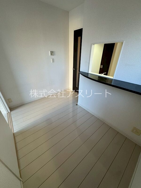 箱崎駅 徒歩3分 7階の物件内観写真