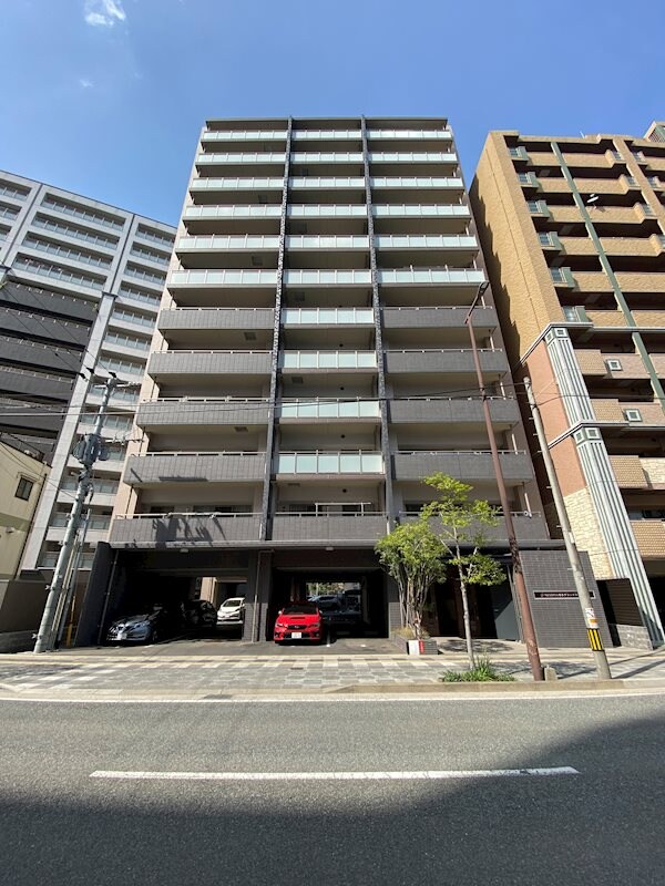 吉塚駅 徒歩7分 10階の物件外観写真