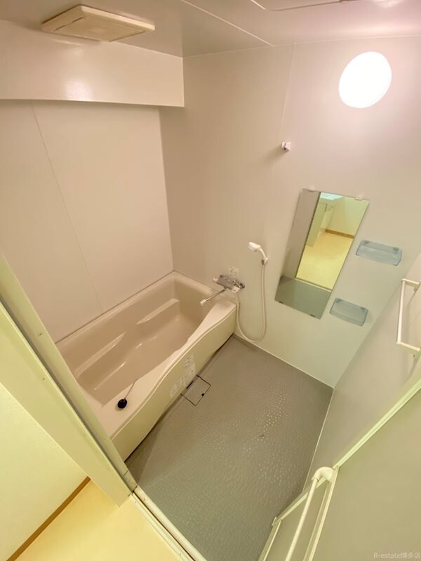 博多駅 徒歩15分 8階の物件内観写真