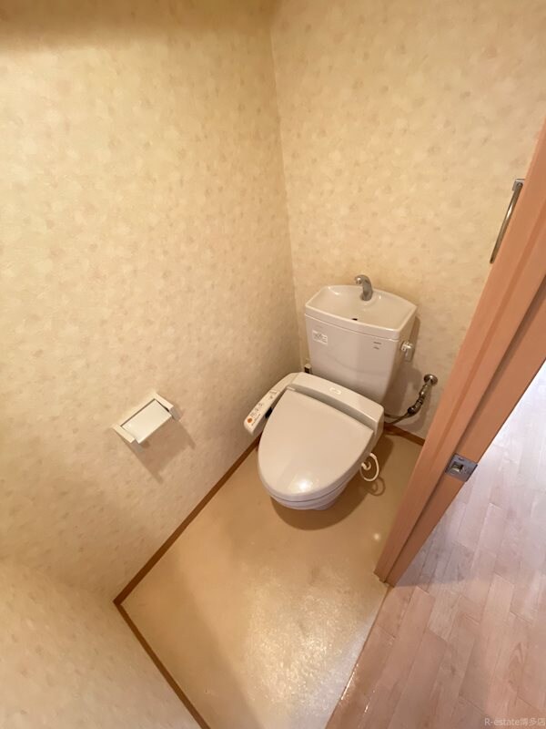 博多駅 徒歩15分 8階の物件内観写真