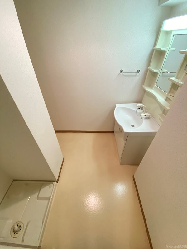 博多駅 徒歩15分 8階の物件内観写真