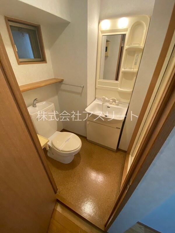 天神駅 徒歩9分 8階の物件内観写真