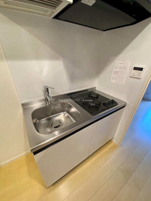 箱崎駅 徒歩3分 4階の物件内観写真