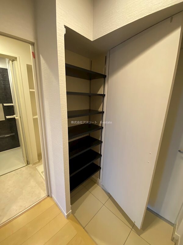 箱崎駅 徒歩3分 4階の物件内観写真