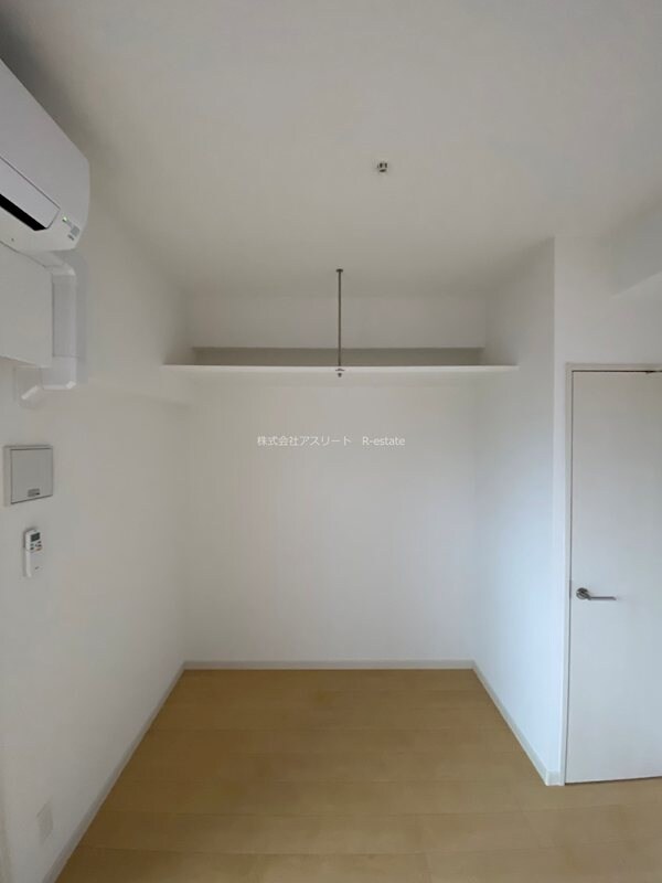 箱崎駅 徒歩3分 4階の物件内観写真