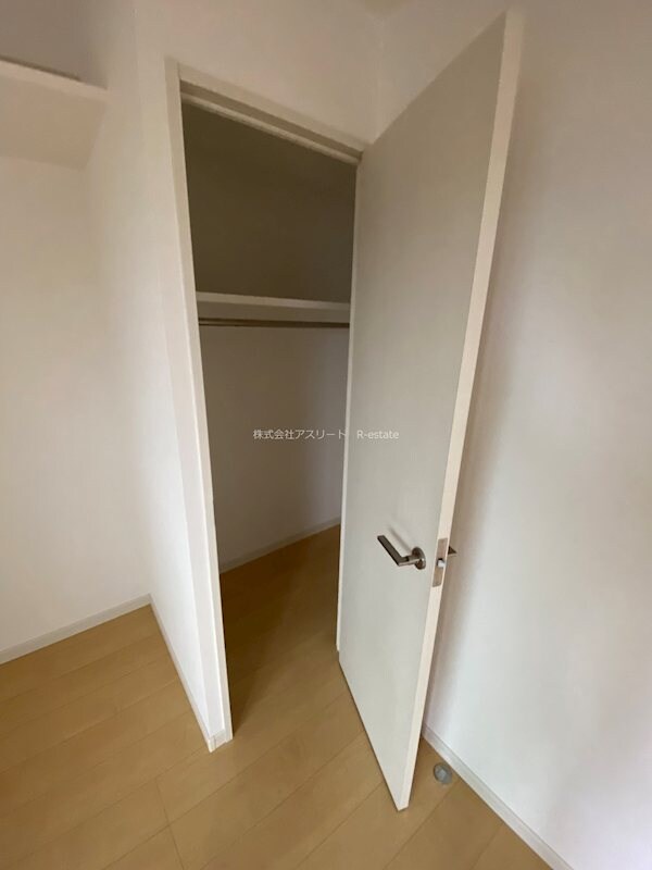 箱崎駅 徒歩3分 4階の物件内観写真