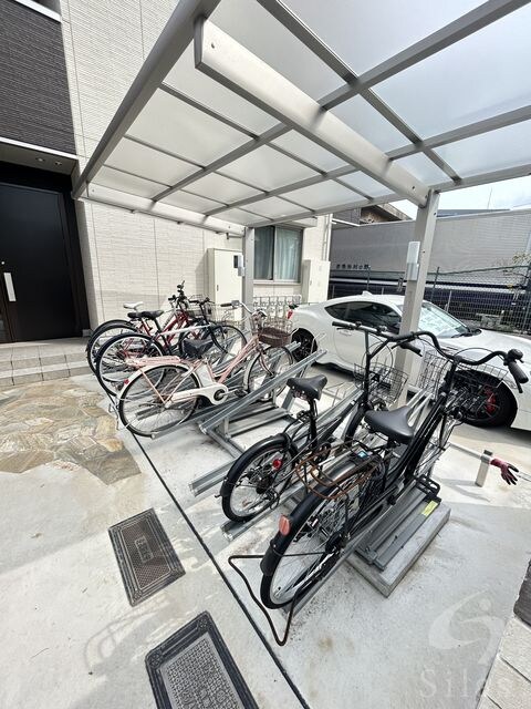 Cozy Cote 上鳥羽の物件外観写真