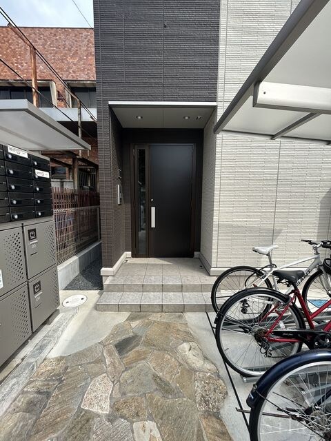 Cozy Cote 上鳥羽の物件外観写真