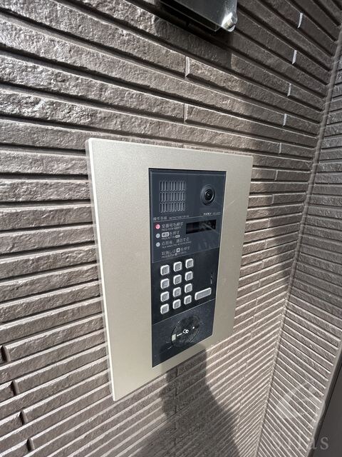 Cozy Cote 上鳥羽の物件外観写真