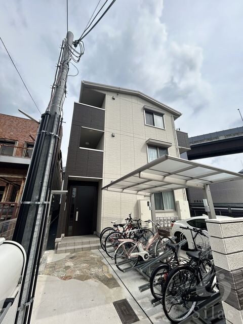 Cozy Cote 上鳥羽の物件外観写真