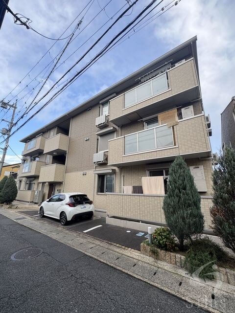 ラ・セゾン嵐山の物件外観写真