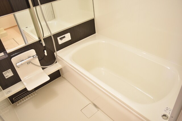 ラ・セゾン嵐山の物件内観写真