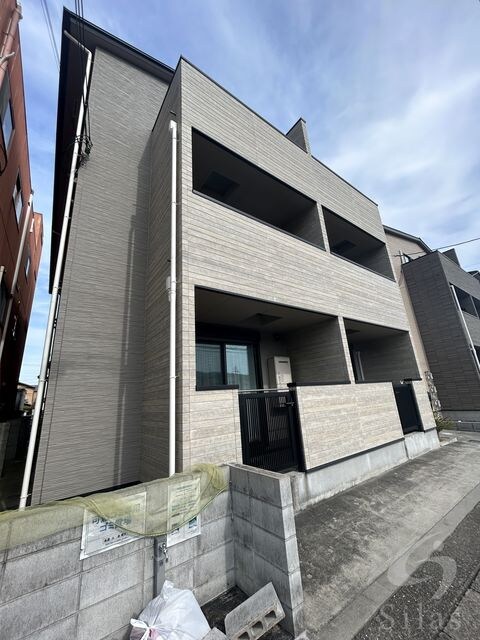 フェリーチェの物件外観写真