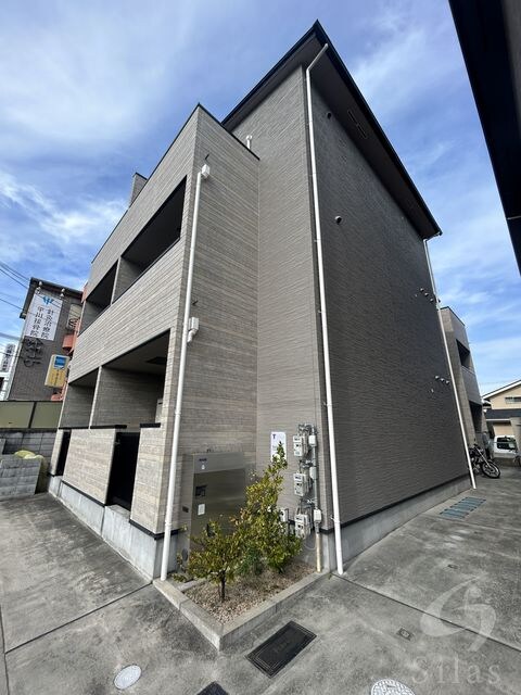 フェリーチェの物件外観写真