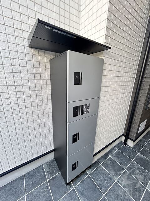 R-smart椥辻の物件外観写真