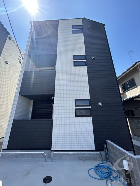 R-smart椥辻の物件外観写真