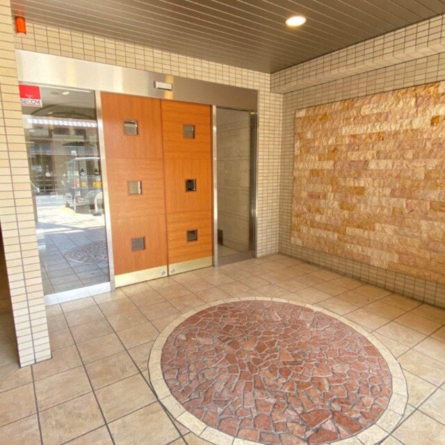 COSMO　Vの物件外観写真