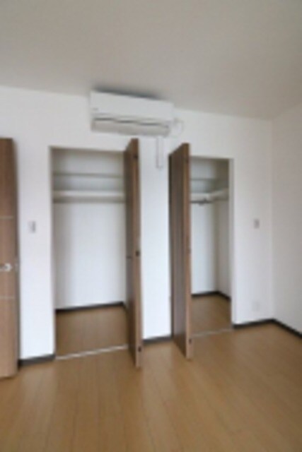 プルミエール朱雀の物件内観写真