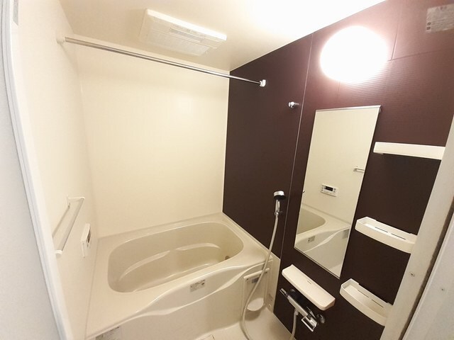 Ｌｅ.佐女牛井町の物件内観写真