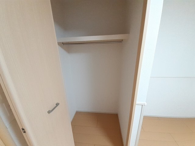 Ｌｅ.佐女牛井町の物件内観写真