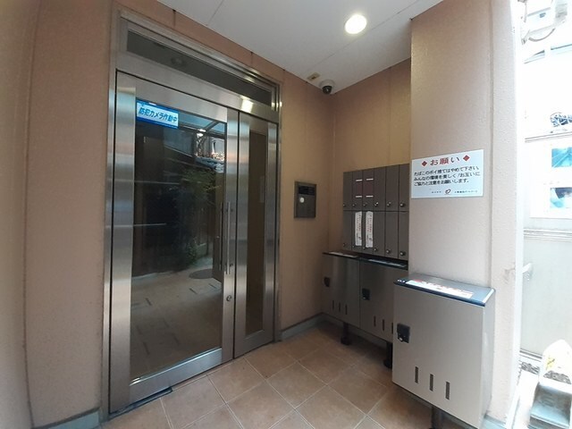 富小路四条マンションの物件外観写真