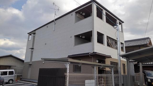 フラン　シュシュの物件外観写真