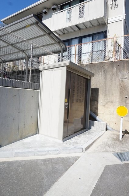 アマルフィ伏見桃山の物件外観写真