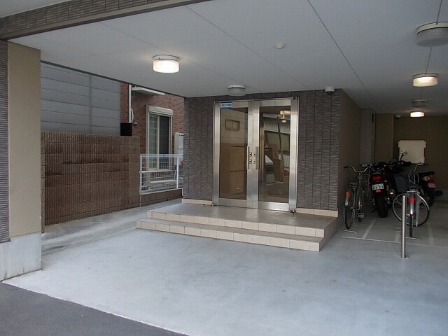 ドミール西大路の物件外観写真