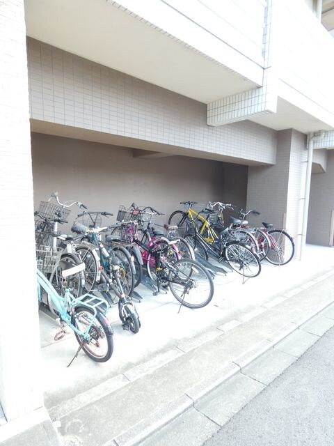 KDXレジデンス西大路の物件外観写真