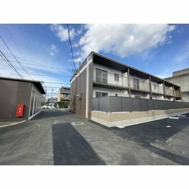 エル・セレーノ西大路の物件外観写真