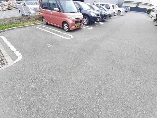 グレイス・シェーネの物件外観写真