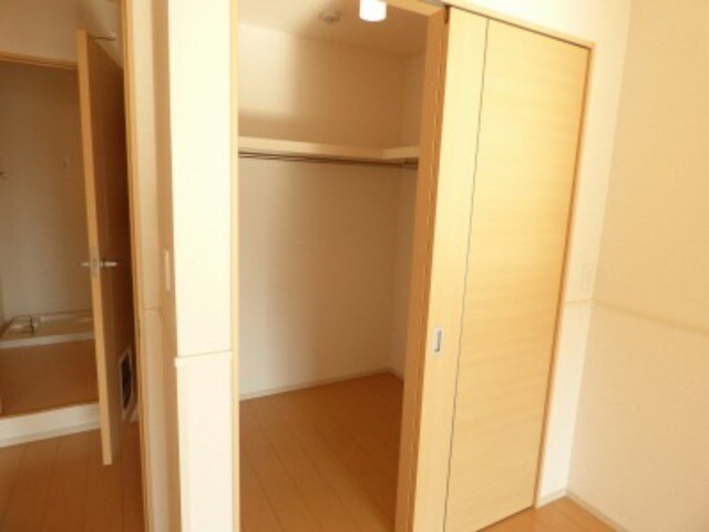 グレイス・シェーネの物件内観写真