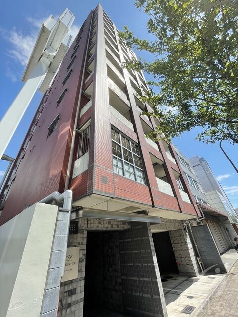 KDXレジデンス西院の物件外観写真