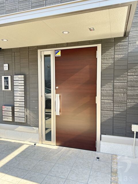 京都府京都市山科区西野野色町の物件外観写真