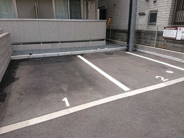 太秦レジデンス　W棟の物件外観写真