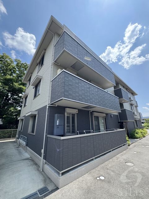 アデウ　ドゥーエの物件外観写真