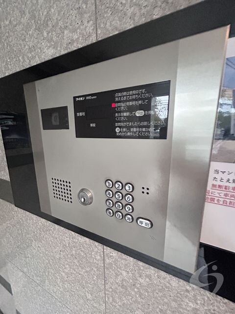 アスヴェル京都外大前の物件外観写真