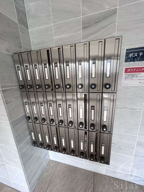 フラッティ京都十条の物件外観写真