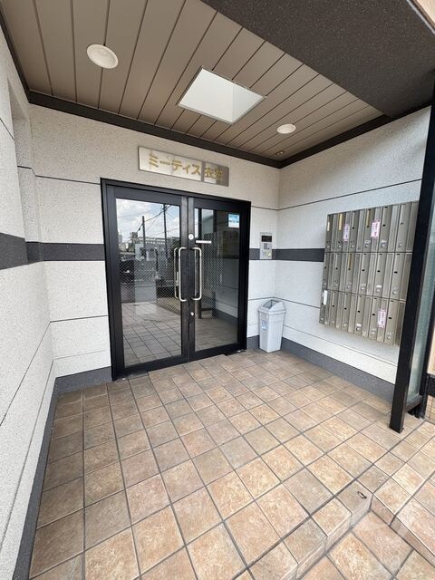 ミーティス衣笠の物件外観写真