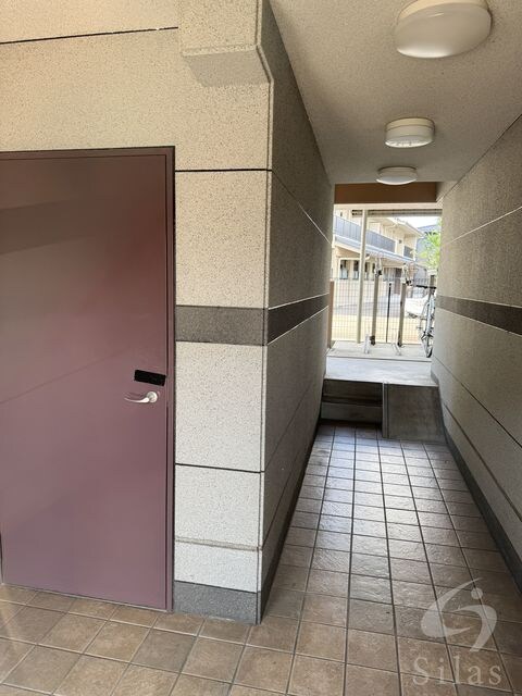 ミーティス衣笠の物件外観写真