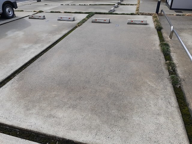 ロ・ピュールの物件外観写真