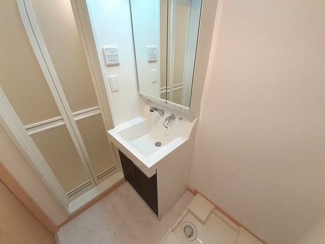 カーサ　ディソール壬生の物件内観写真