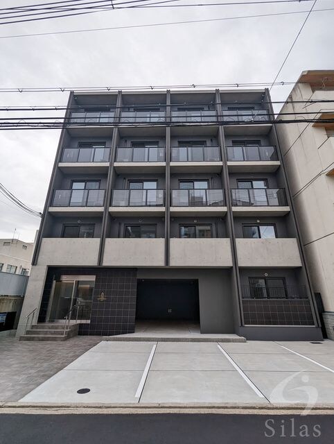 THE GARNET SUITE RESIDENCE 西院Ⅰの物件外観写真