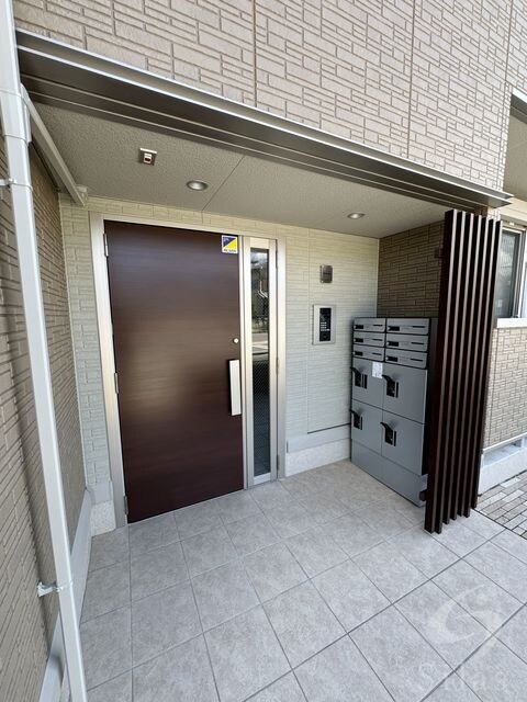 くおん嵯峨　東棟の物件外観写真