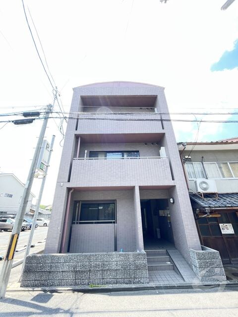 ＰＡＲＫ ＳＩＤＥ　秀泉の物件外観写真