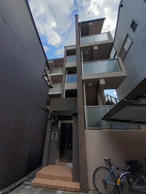 レジデンス　プリムローズの物件外観写真