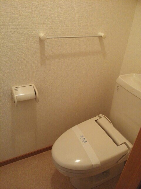 レジデンス　カレント　Aの物件内観写真