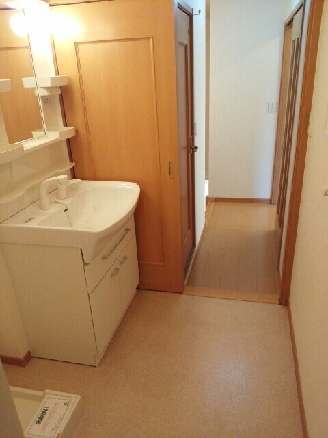 レジデンス　カレント　Aの物件内観写真